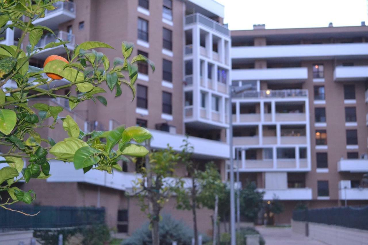 פיומיצ'ינו Airport & Fair Suite Apartments מראה חיצוני תמונה